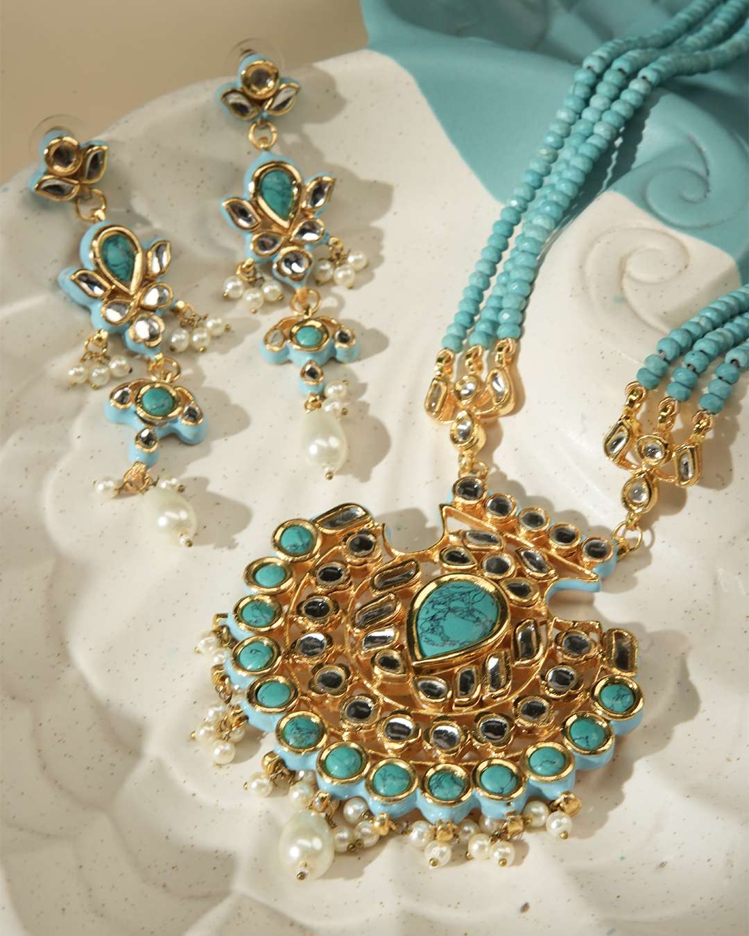 Neela Amber Haar iii