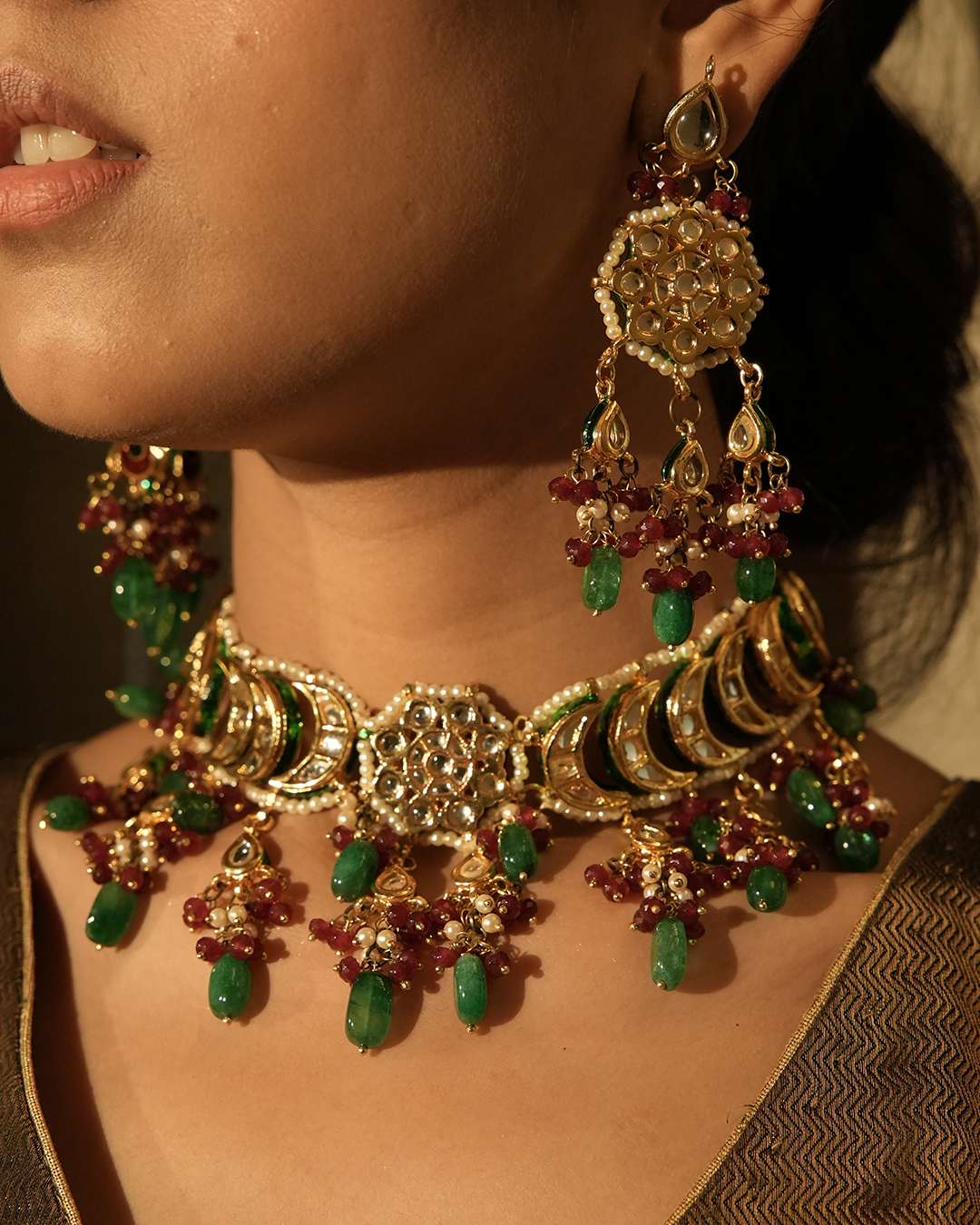 Sunehri Choker iv