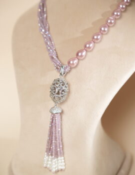 Springtime Gala necklace (lavender)