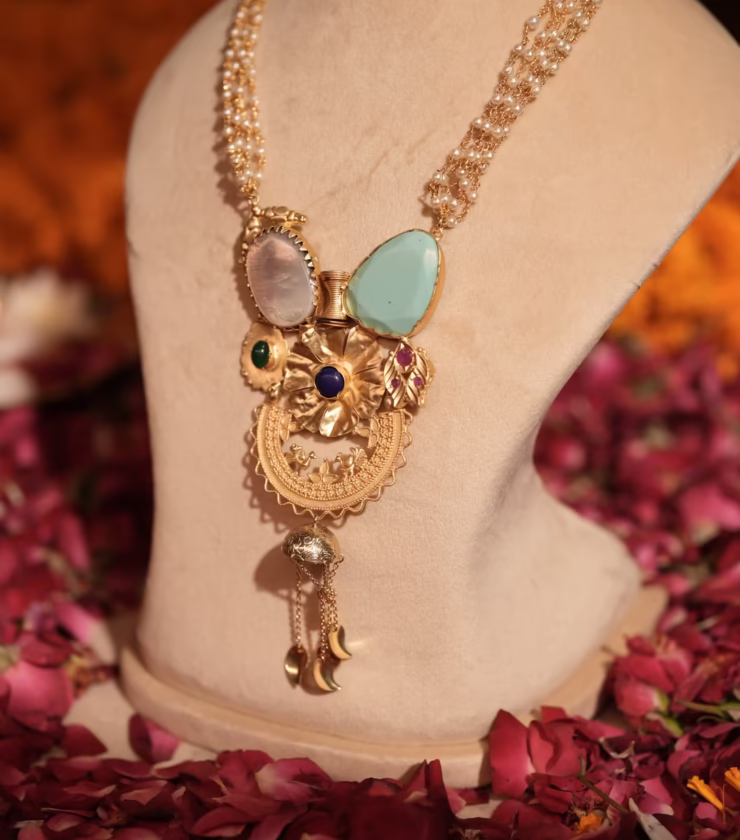 Royal Shell necklace