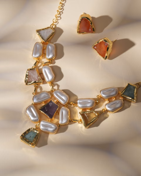 Mosaic Pearl Necklace