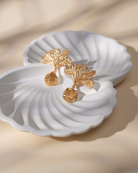 Luster leaf Earrings