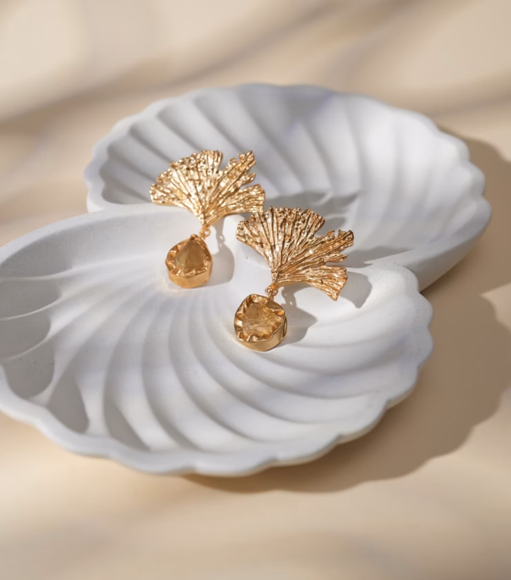 Luster leaf Earrings